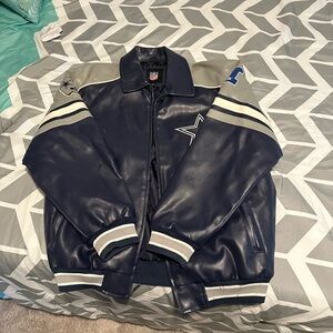 Dallas Cowboys men’s jacket, used
